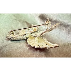 Vintage Rhinestone Hummingbird Brooch Silver Tone Clear Crystal Bird Pin